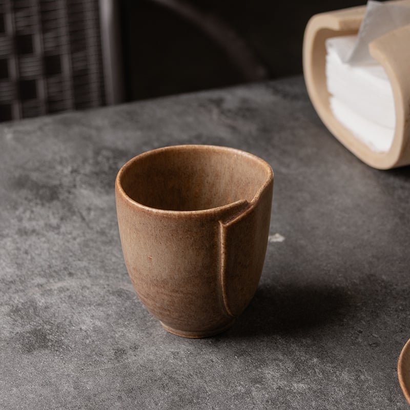 Folded-Rim Stoneware Cup